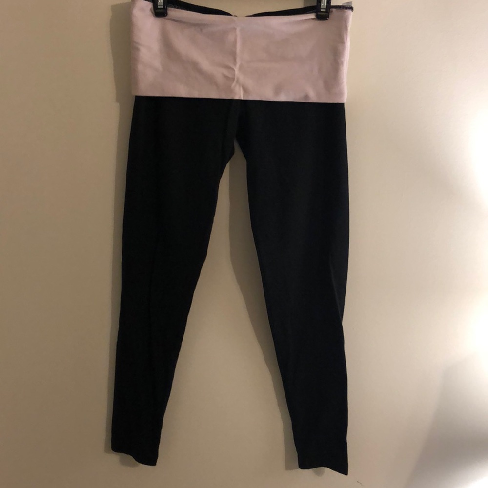 VS Pink Leggings